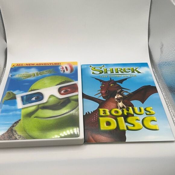 Shrek The Story So Far DVD box set disc 1,2,3,4 - Picture 4 of 8